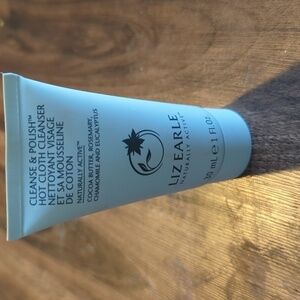 (BUNDLE) Liz Earle Cleanse & Polish Hot Cloth Cleanser